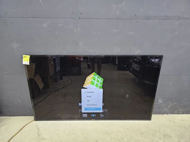 Samsung 65 Zoll Monitor